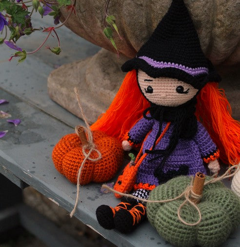 Keepsake Doll The Halloween Witch Hazel