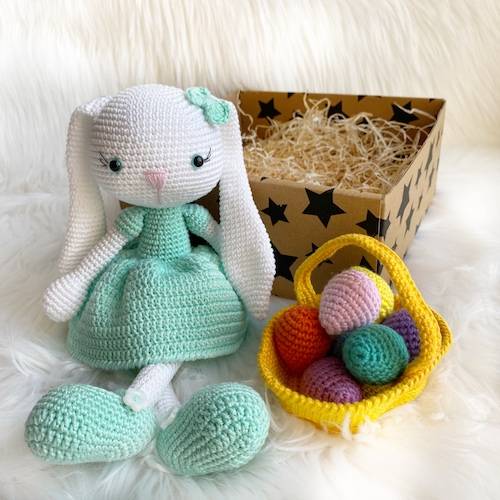 Mini Easter Basket with Mini Eggs